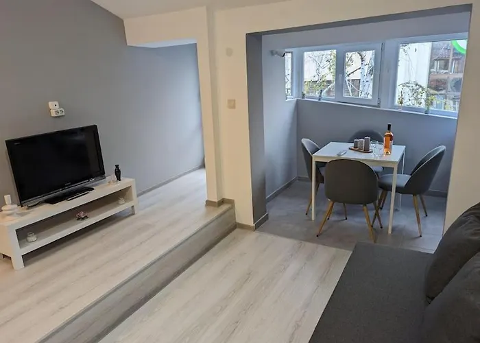 Dani's Square Appartement